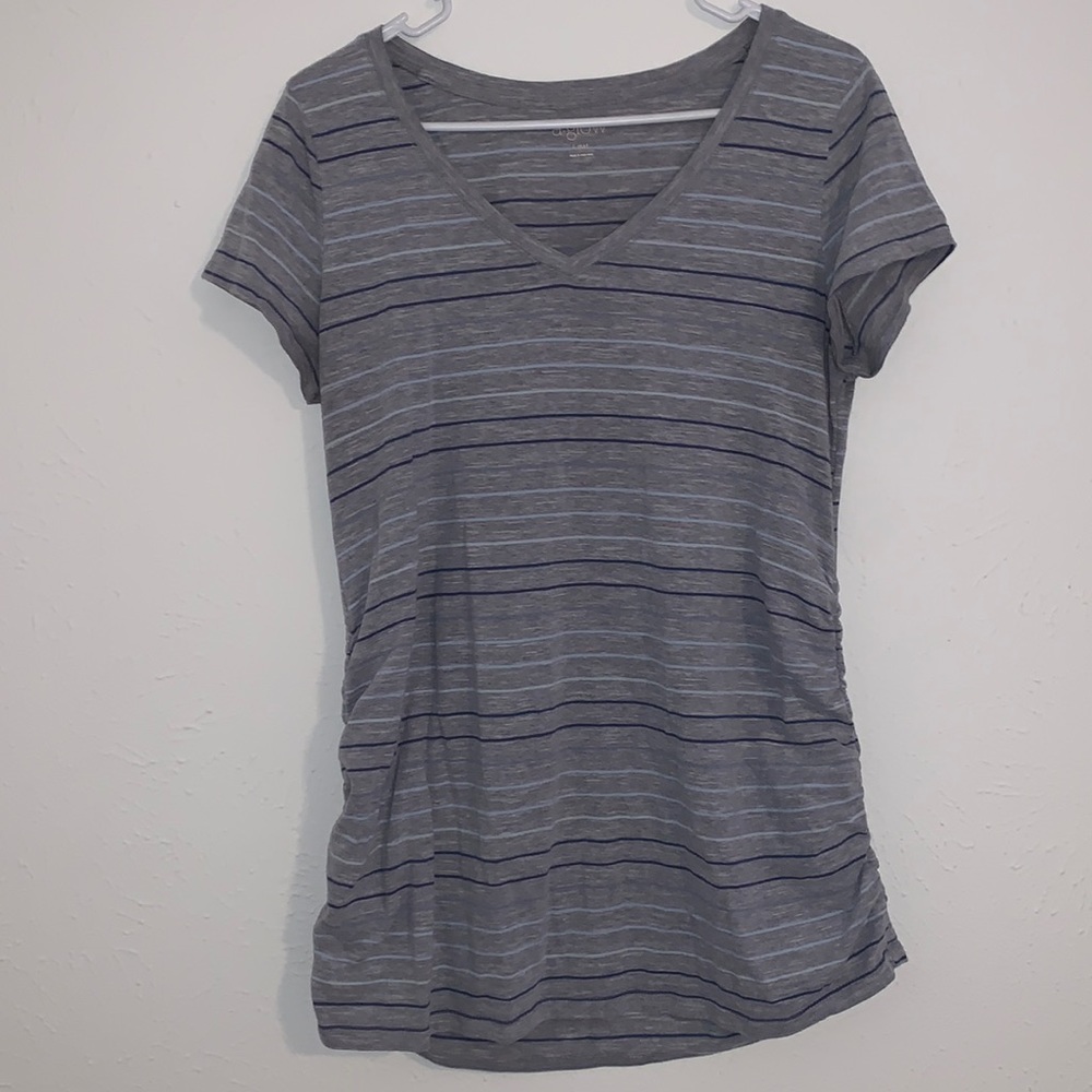 🤰🏻 A:Glow Striped V-Neck Top